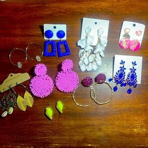 Love costume jewelry? All of these for $20